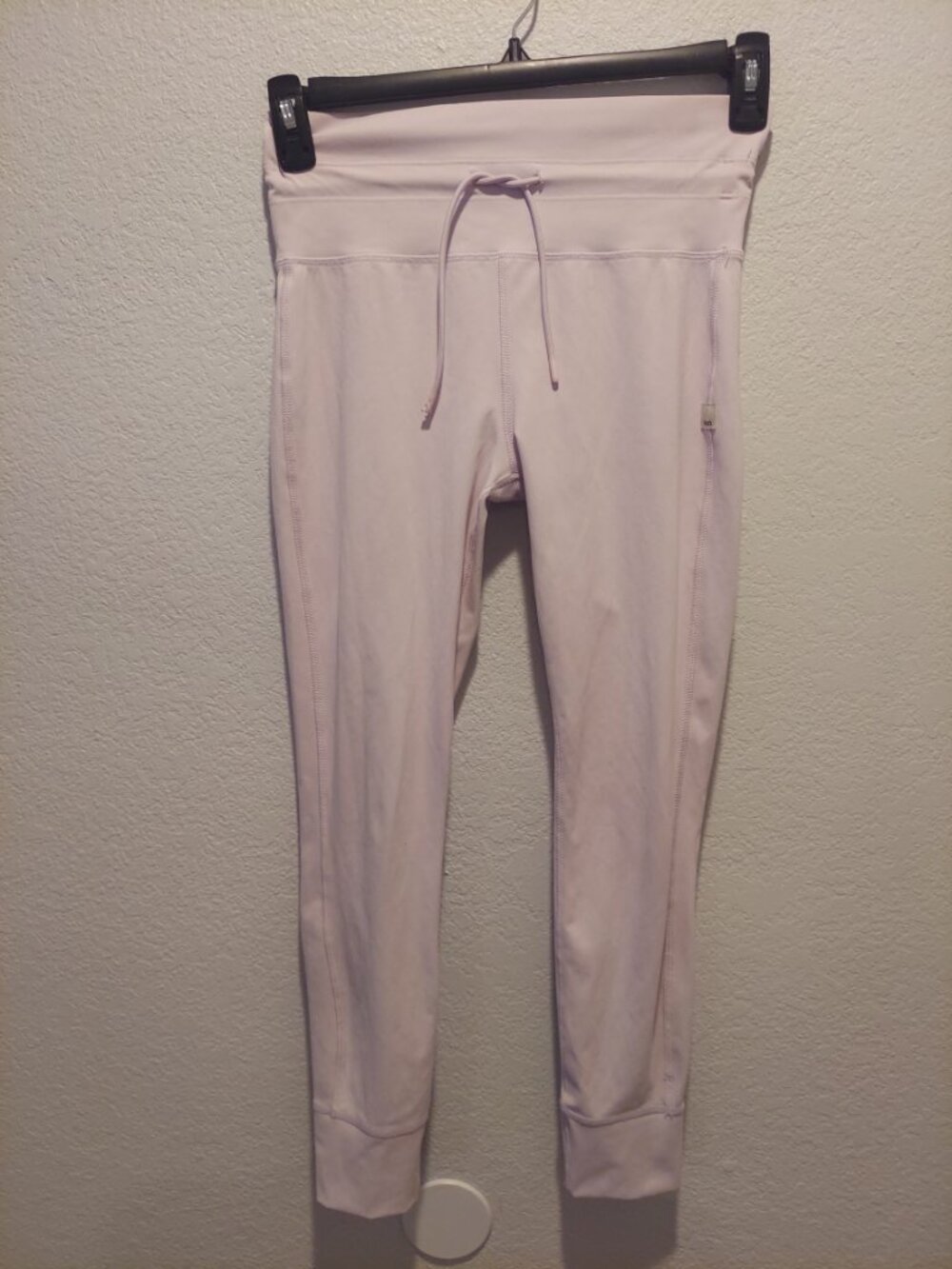 Vuori Daily Legging Pale Lavender Lilac Soft Blush High-Performance Athleisure - Picture 2 of 10